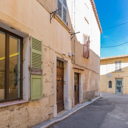 Place Amiral Barnaud Antibes Luaran gambar